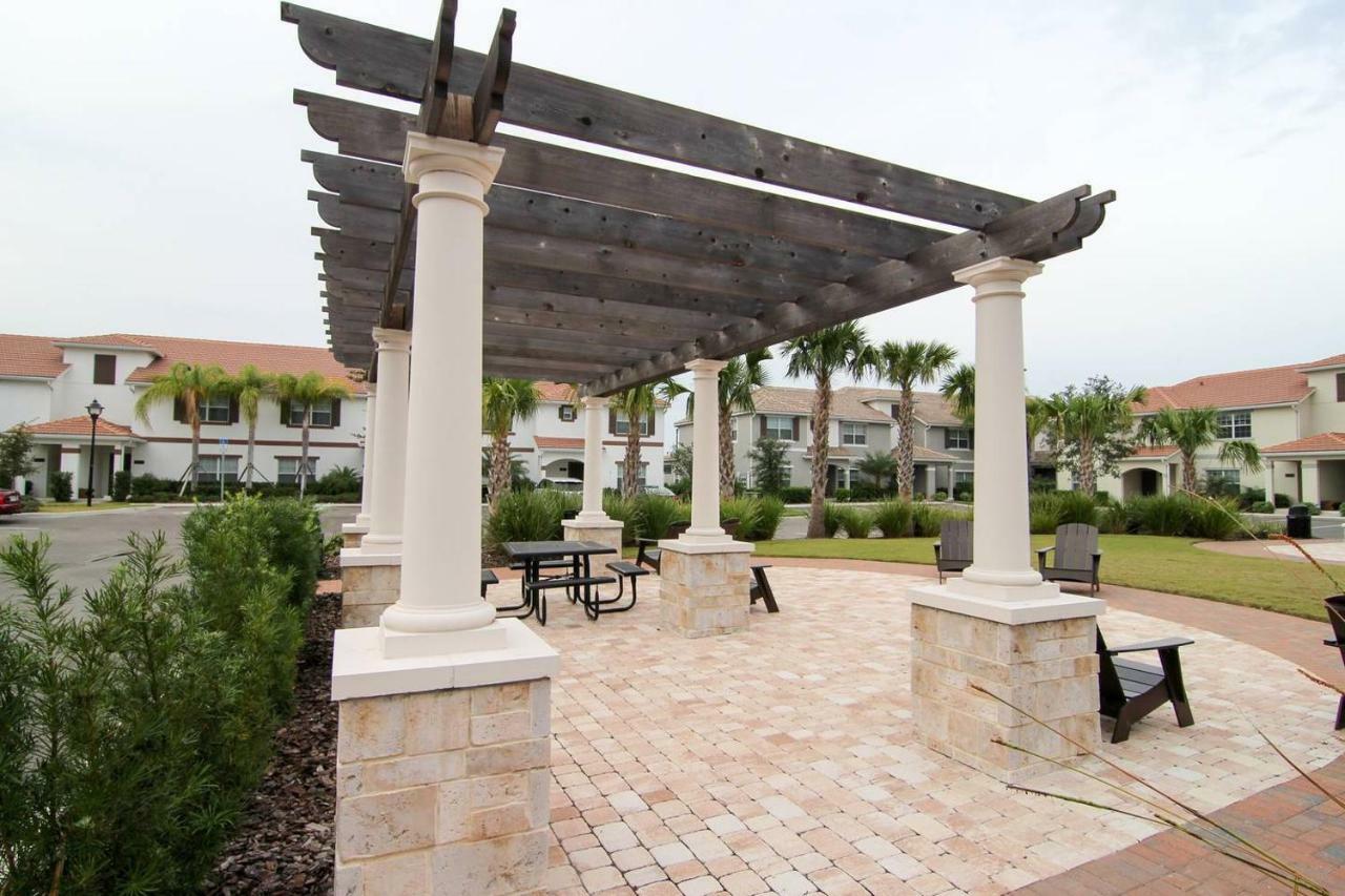 A - New 4 Bedroom Home - 5 Miles To Disney - Free Water Park - Private Pool Kissimmee Exterior foto